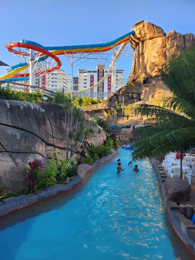 Hotel Spazzio Diroma Com Acesso Ao Acqua Park,